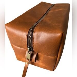 Leather Toiletries Bag New Without Tags Travel HM Ditty Bag